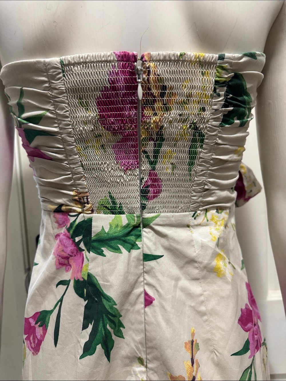 Vineyard Vines Strapless Floral Ruffle Midi Dress in Cream and Pink Size 2 - Picture 11 of 16